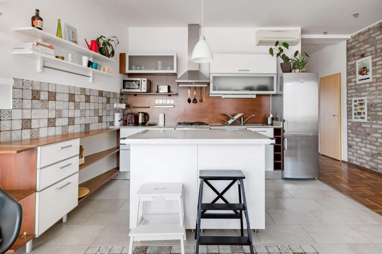 Appartamento Relax Into Loft Living At A Light-filled Escape *