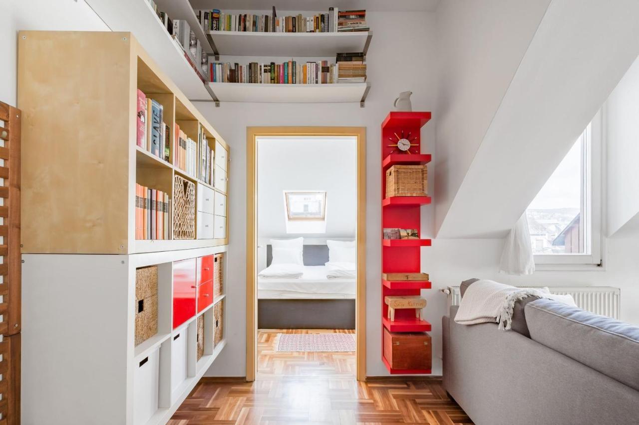 Relax Into Loft Living At A Light-filled Escape * Budapeste